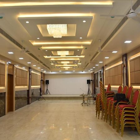 Le Arul Park Karaikal Exterior foto