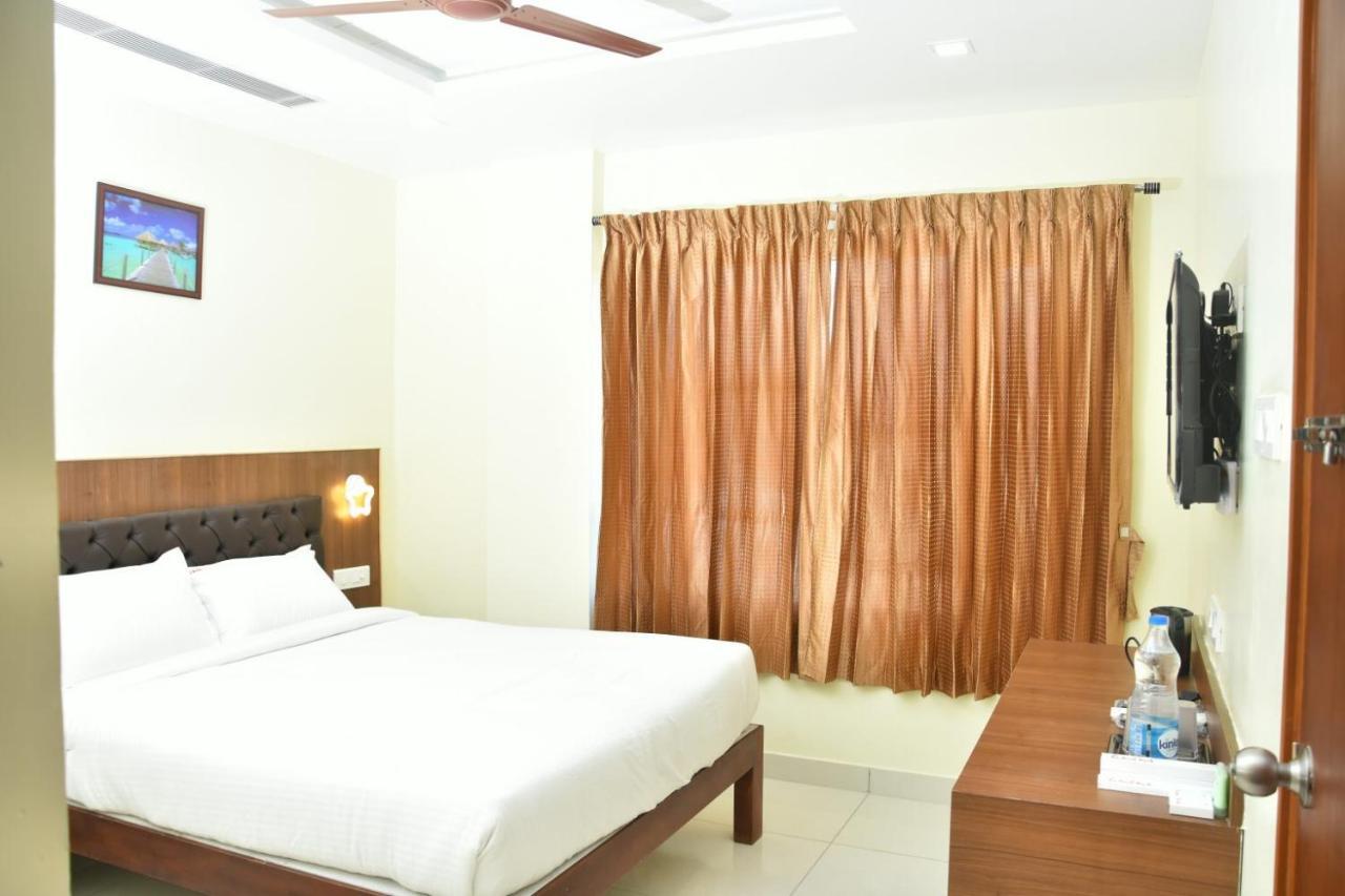 Le Arul Park Karaikal Exterior foto