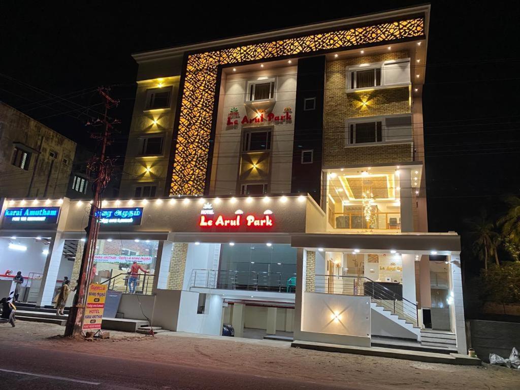 Le Arul Park Karaikal Exterior foto